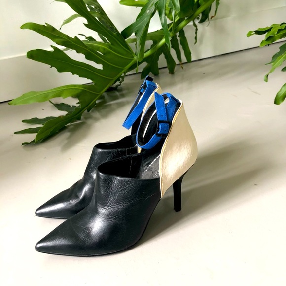 Kenneth Cole Reaction heels - Picture 1 of 5